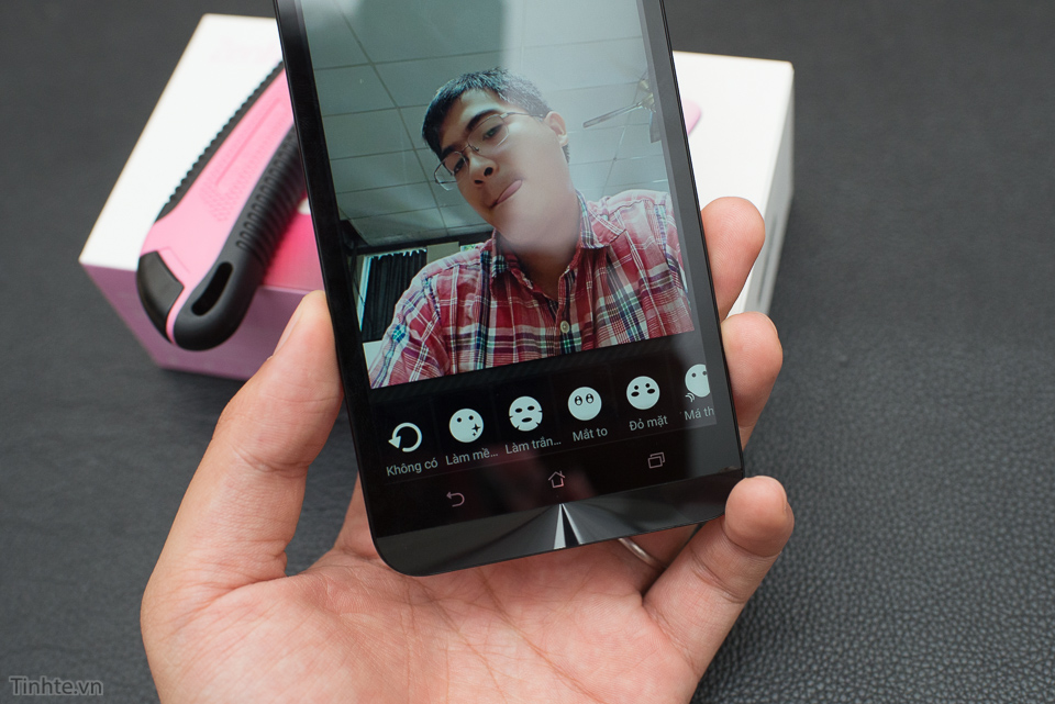 Asus_Zenfone_Selfie_tinhte.vn-3.jpg