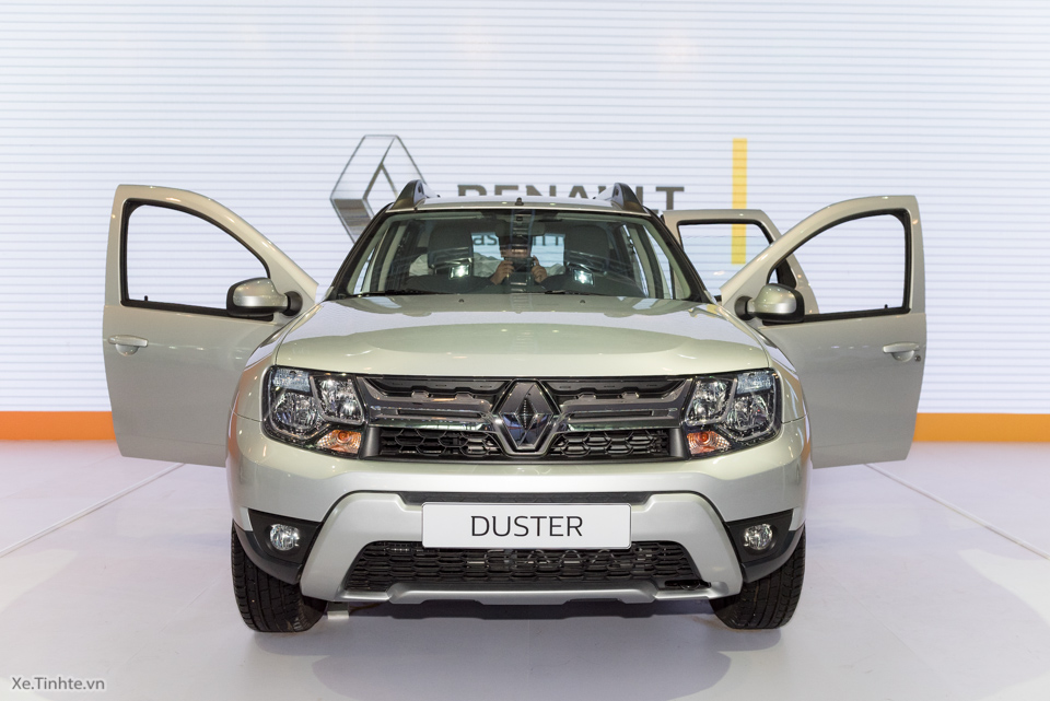 Xe.Tinhte.vn-Renault-Duster-VIMS-2015-1.jpg