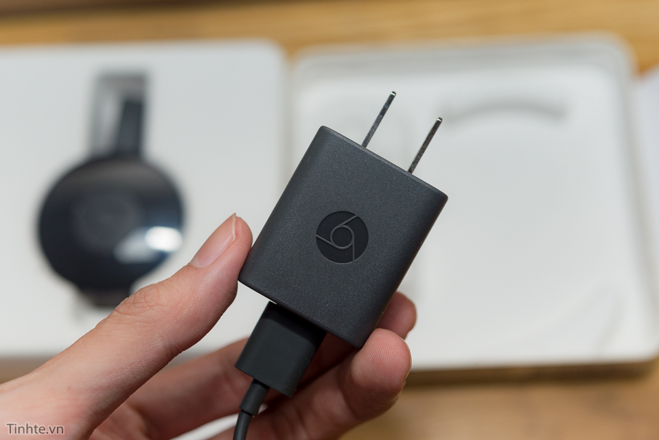 chromecast-2015-tinhte-8.jpg