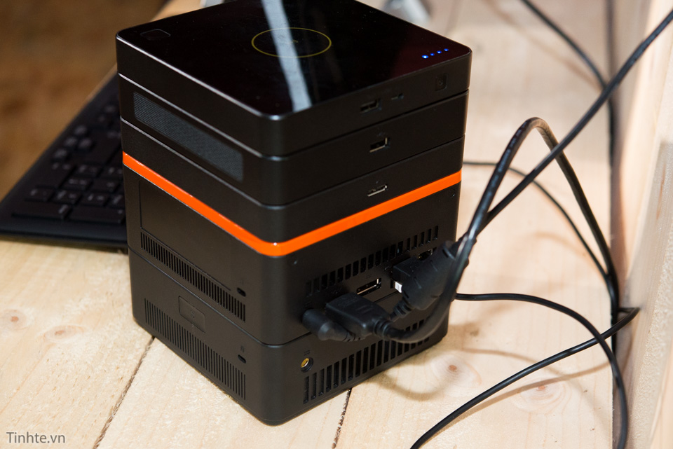 Acer Revo Build_tinhte 1.jpg