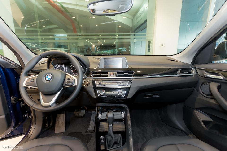 Xe.Tinhte.vn-BMW-X1-2015-23.jpg