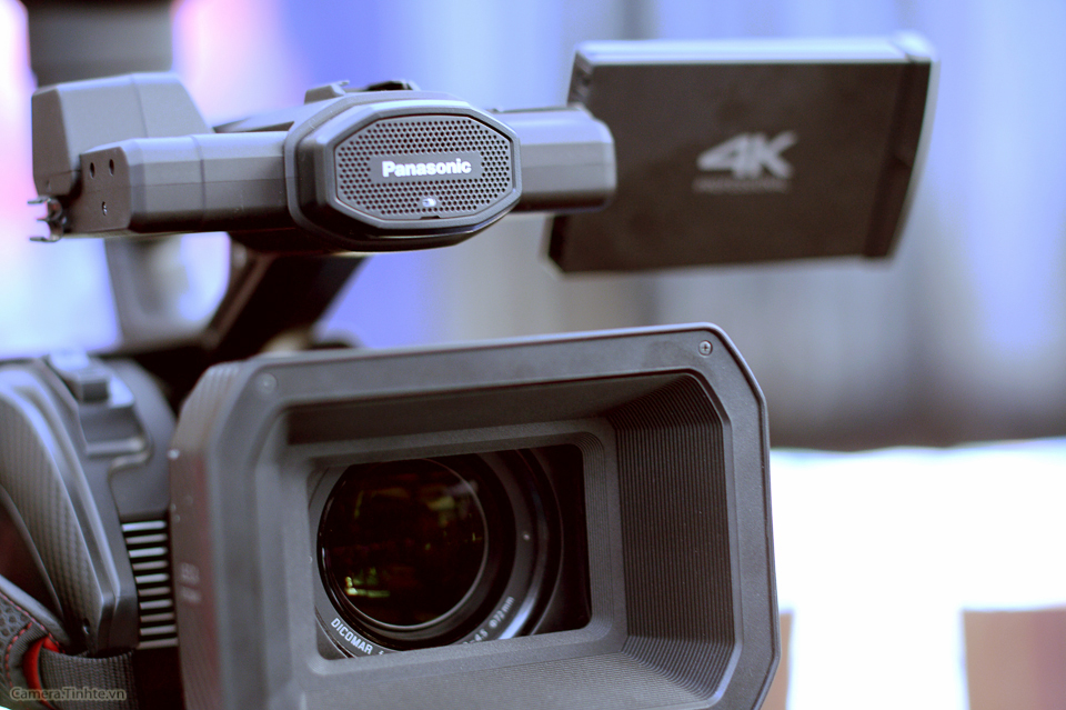 Camcorder Panasonic AG-DVX200 - 4k - Audio/Video In Vendita A Torino - Foto 7