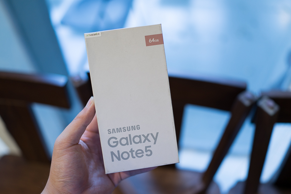 Samsung_Galaxy_Note_5_Rose_Gold_vang_hong_tren_tay_Tinhte.vn.jpg