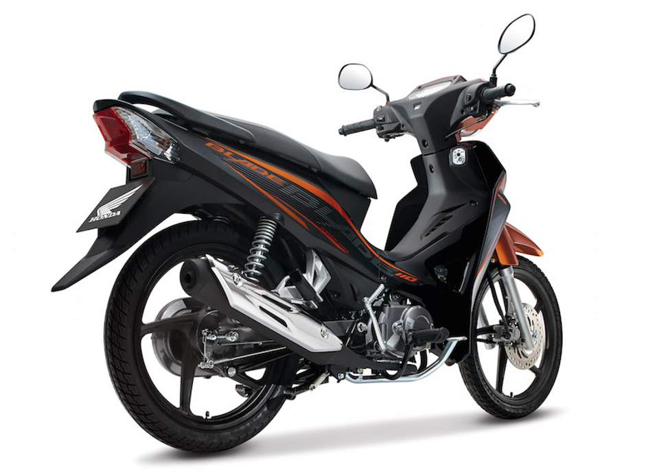 Honda Việt Nam ra mắt Blade 110 mới, thay đổi tem, thêm màu sơn, giá như cũ
