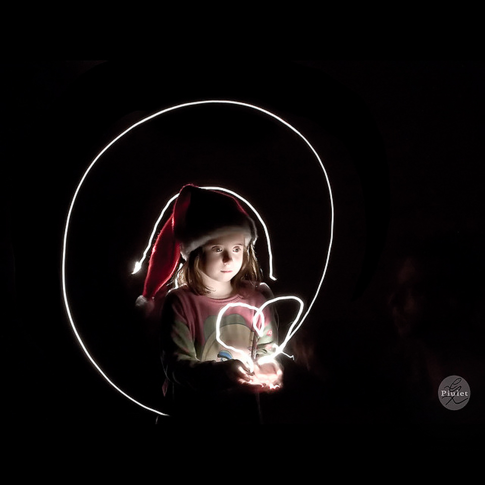 noel-lightpainting-tinhte.vn-18.jpg