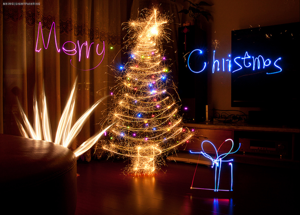 noel-lightpainting-tinhte.vn.jpg