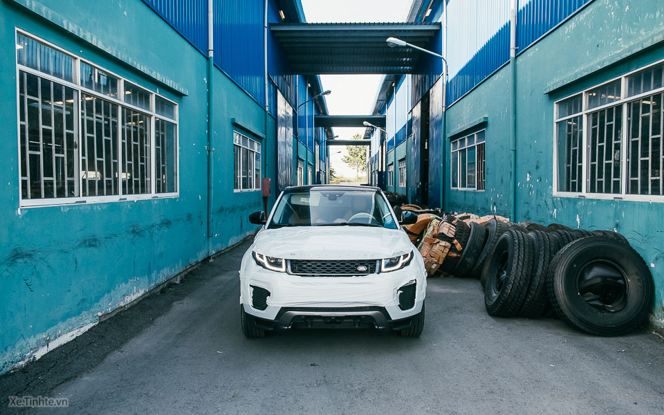 Range Rover Evoque 2016_Xe.tinhte.vn-1596.jpg