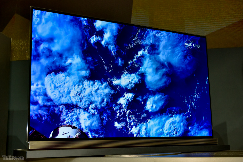 LG_Signature-4.jpg