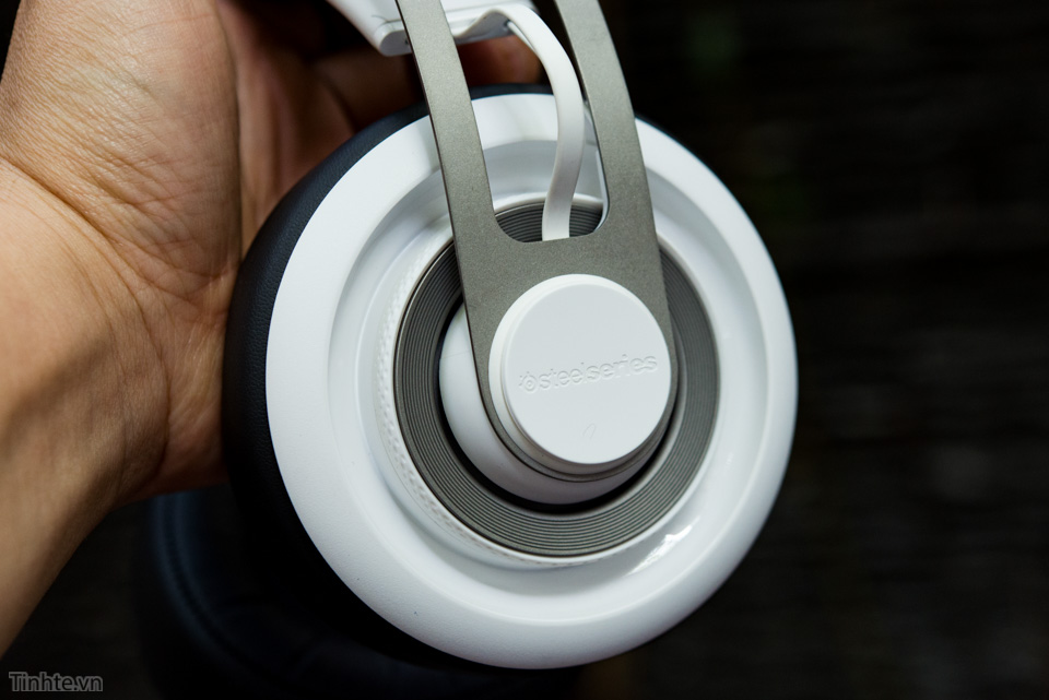 Siberia 650_tinhte 2.jpg