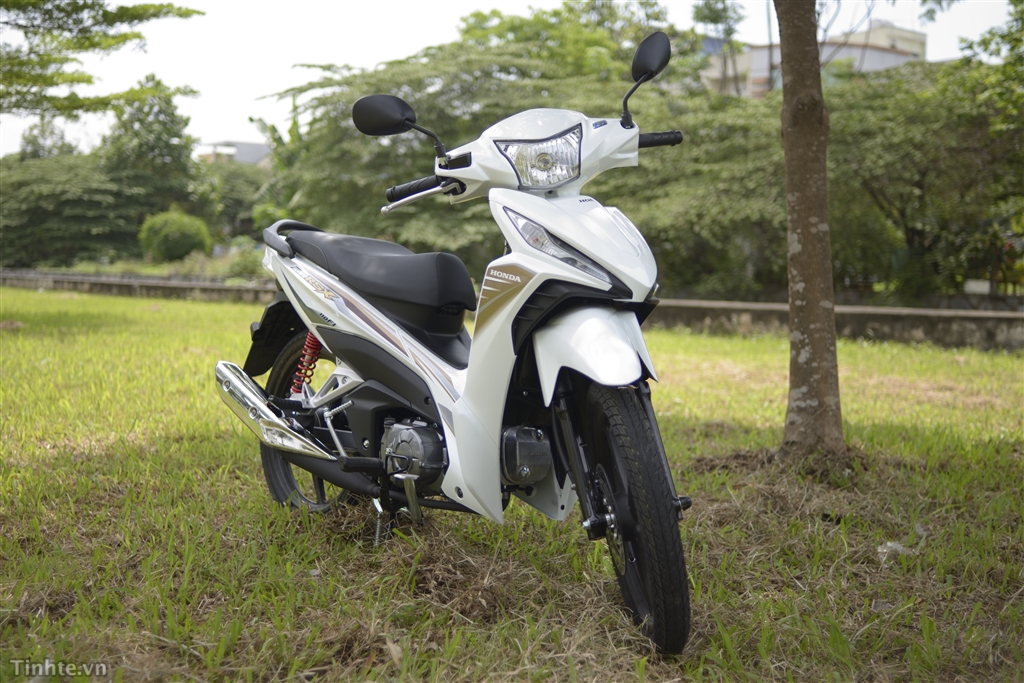 Honda Việt Nam giới thiệu xe côn tay WINNER 150  Kường Ngân  Kường Ngân   Mua bán xe máy Honda Yamaha SYM