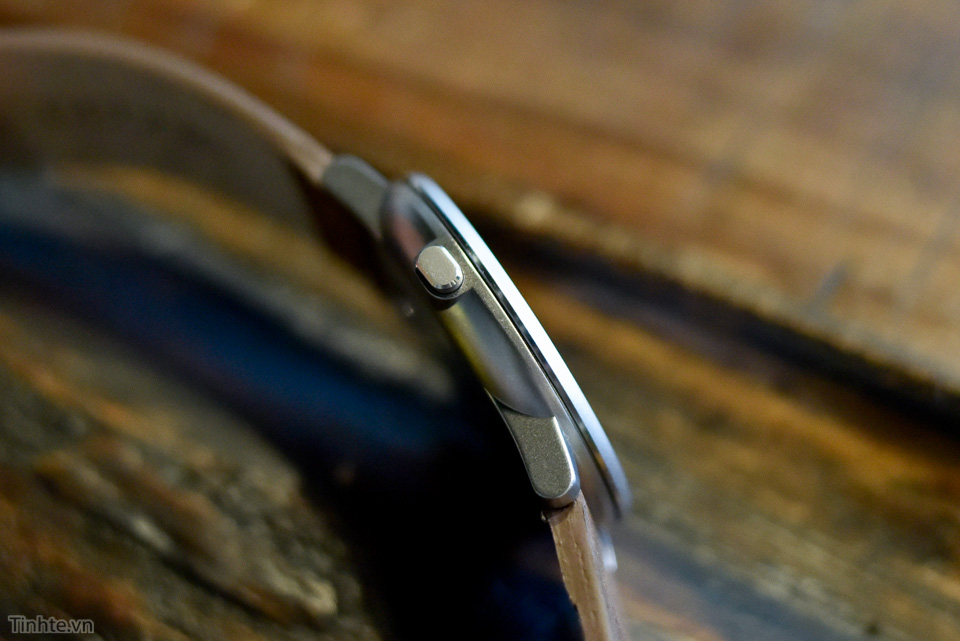 pebble time round giá