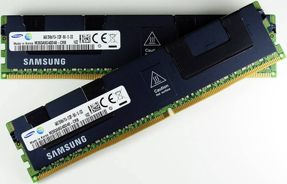 Samsung_DDR4_64 GB.jpg