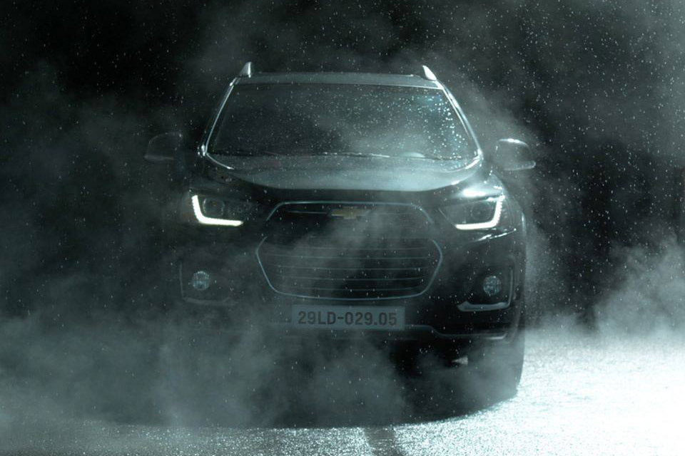 Chevrolet_Captiva_Revv_2016_tinhte_5.jpg