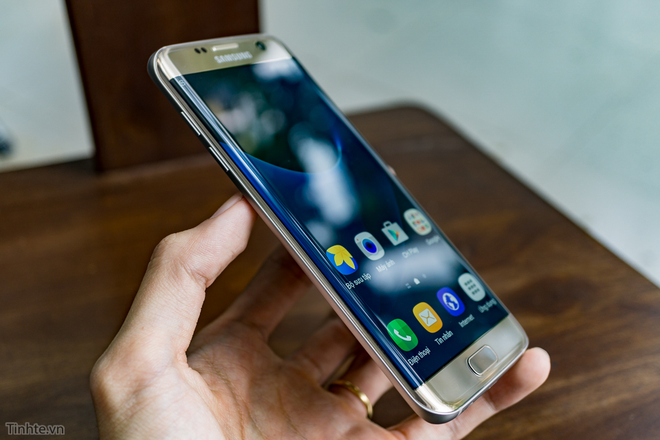 Galaxy S7 Edge chinh hang-tinhte-13.jpg