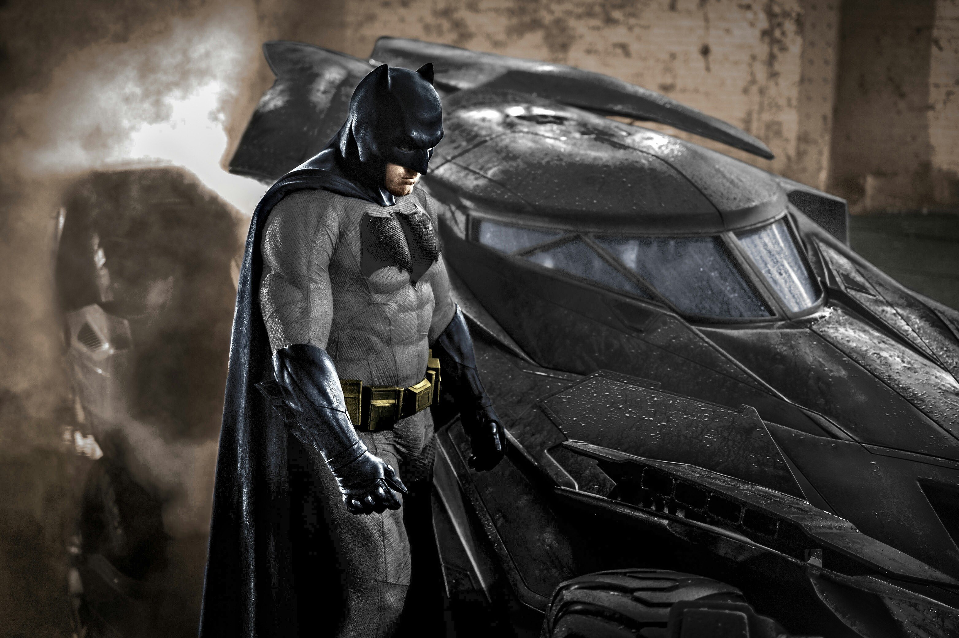 Ben-Afflecks-Batman-Has-17-Inch-Biceps-In-Batman-V-Superman.jpg