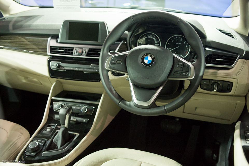 BMW_2-series_218i_Gran_Tourer_bms_xe_tinhte_17.jpg