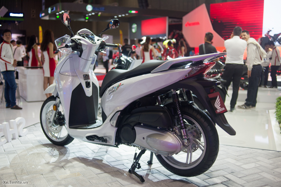 Honda SH 300i 2017 thêm màu thể thao  Xe máy