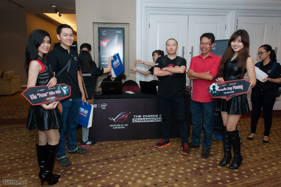 Tinhte.vn_ASUS_RoG_G752_event-3.jpg