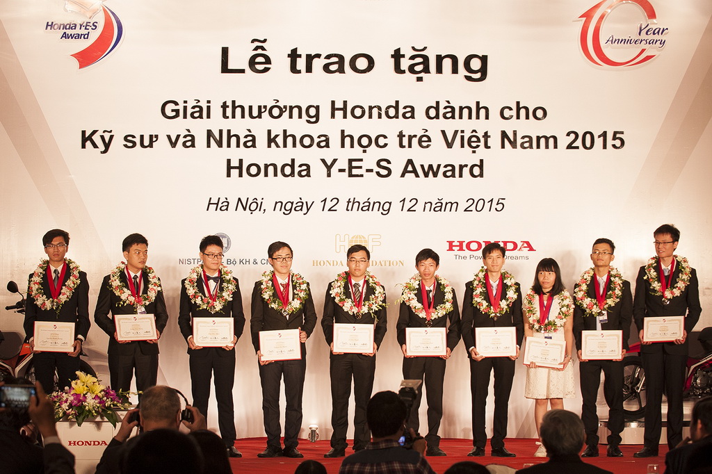 1. Mười gương mặt xuất sắc của Giải thưởng Honda Y-E-S 2015.jpg