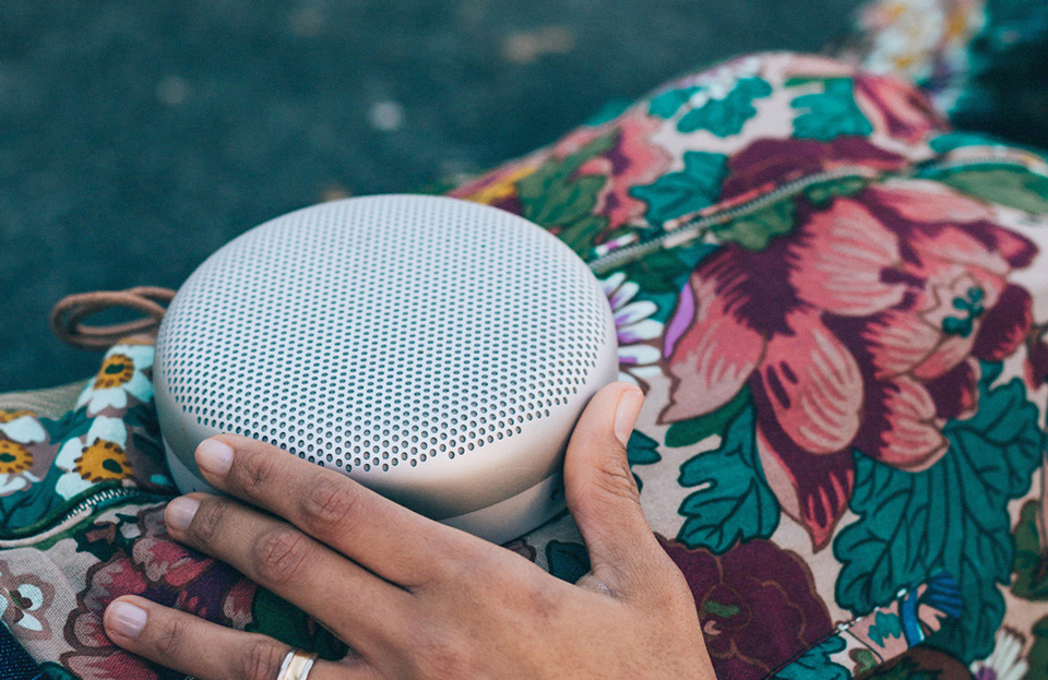Beoplay_a1_Tinhte_5.jpeg