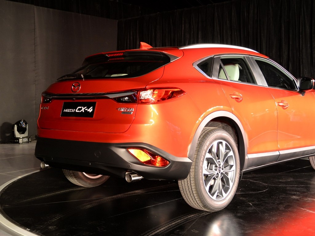 Mazda CX-4 chính thức ra mắt ở Bắc Kinh, 2 tuỳ chọn động cơ xăng, dẫn ...