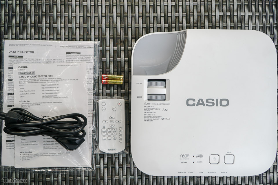 Tren tay Casio XJ-V1 tinhte.vn-17.jpg