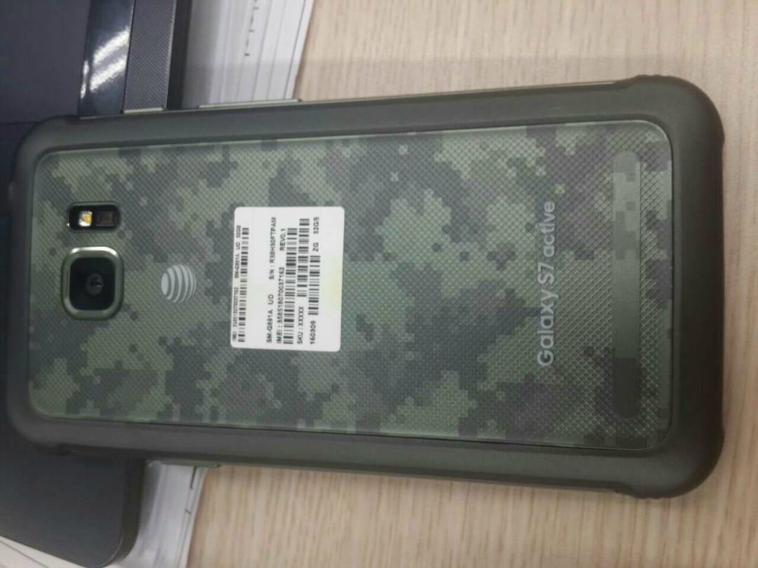 Samsung-Galaxy-S7-Active-ATT-back.jpg