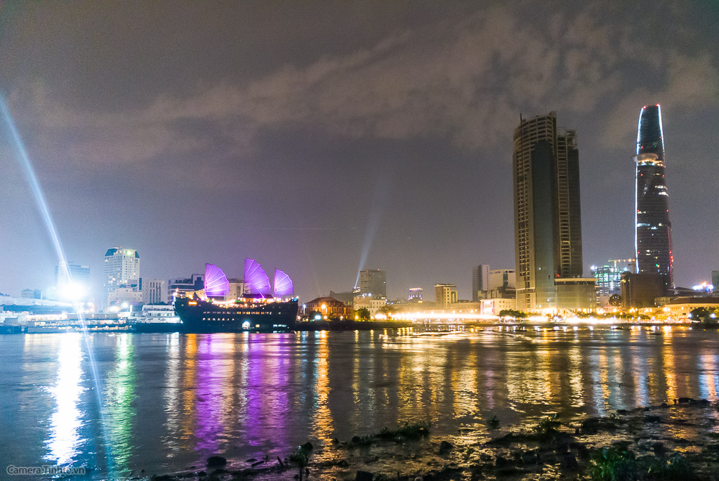 Camera.TinhTe_PrimeXMax_night_IMG_20160521_221621_RAW.jpg