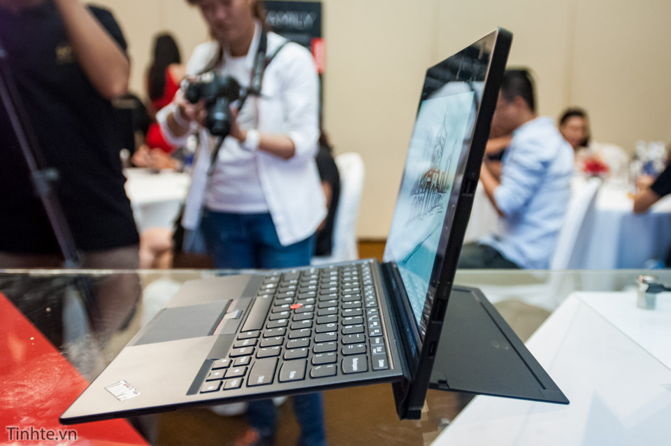 Tinhte.vn_Lenovo_ThinkPad_X1_Tablet-14.jpg