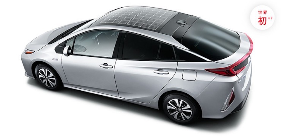 2016-toyota-prius-phv-solar-roof-option-debuts-in-japan_2.jpg