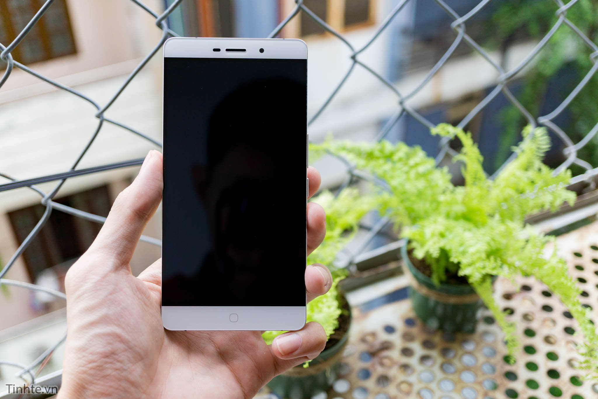elephone-p9000-tinhte-5.jpg