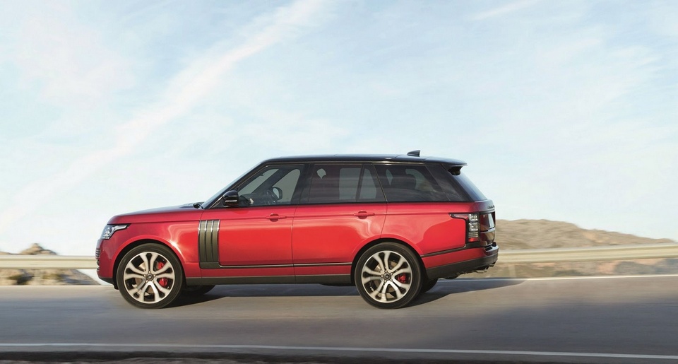 2017-landrover-rangerover-11.jpg