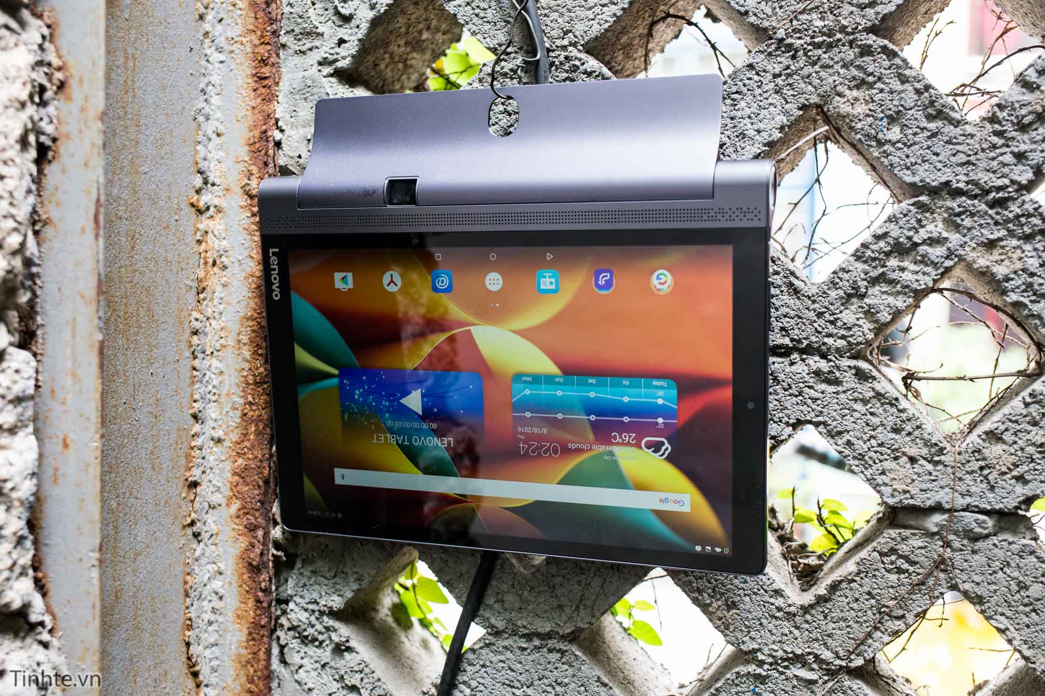 Tinhte.vn_Lenovo_Yoga_Tab_3-15.jpg
