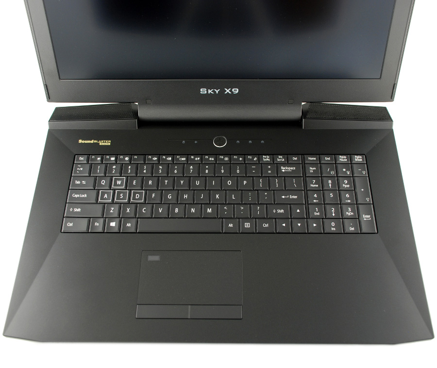 Eurocom Sky E9E2-9.jpg