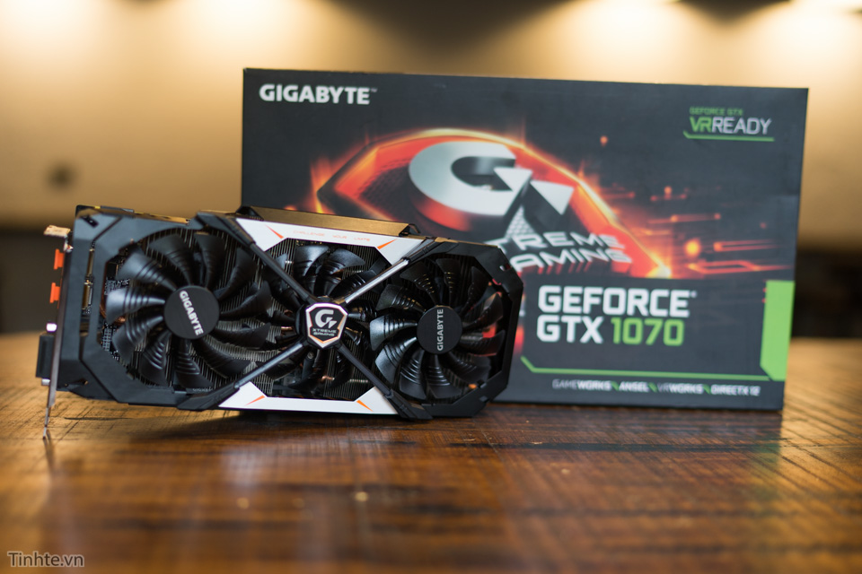 1070x-3.jpg