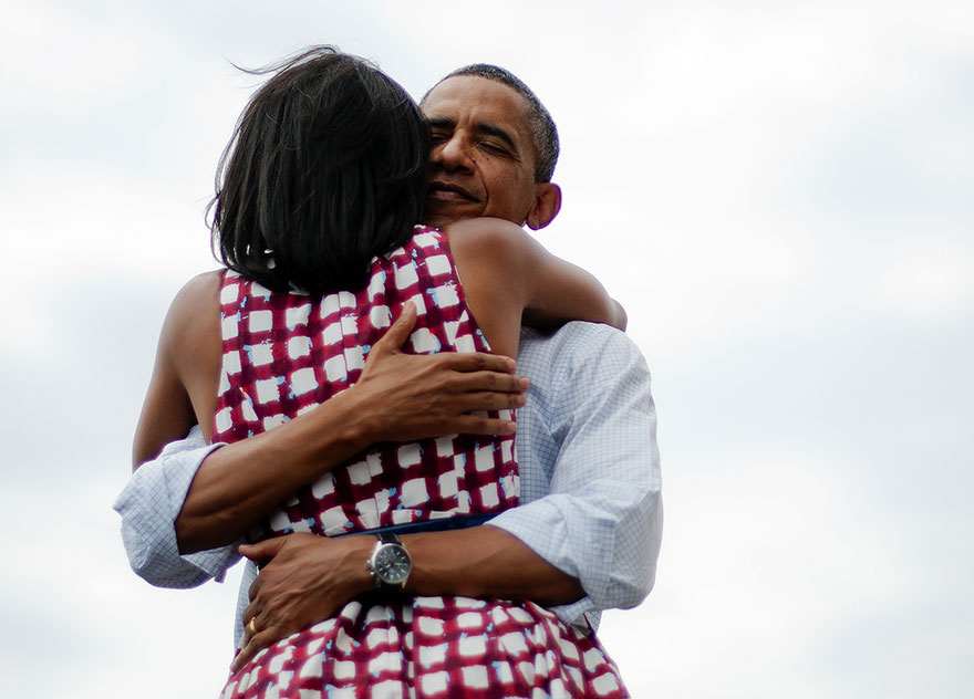 barack-obama-michelle-love-story-48.jpg