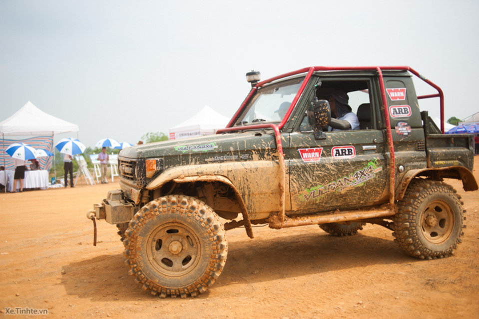 Xe.Tinhte.vn-Vietnam-Offroad-Cup-2015-8.jpg