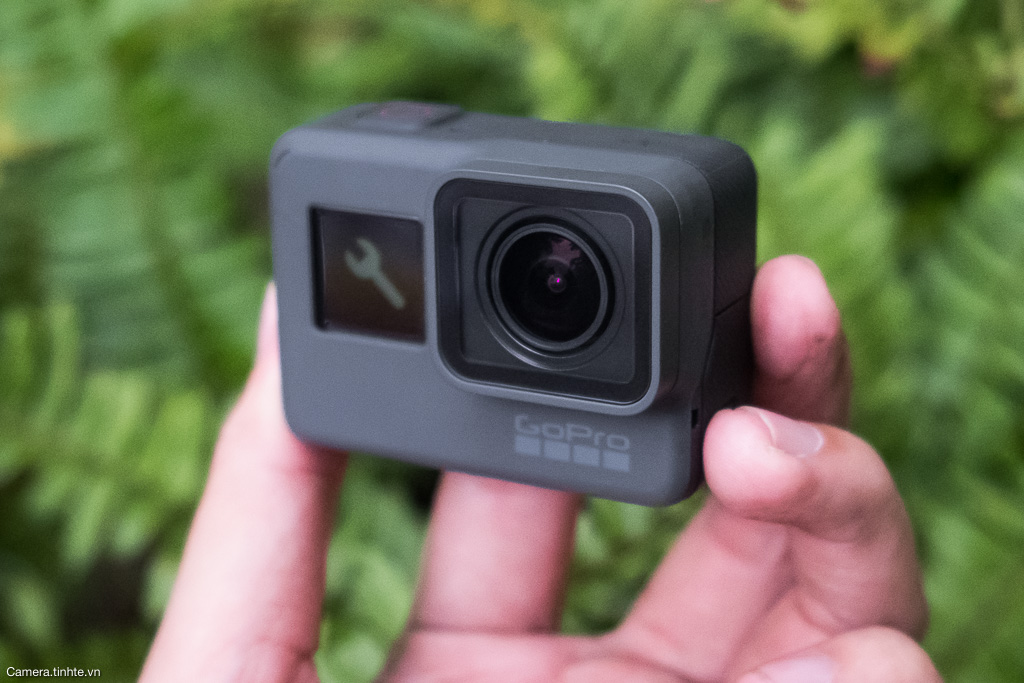 tren tay Gopro hero5 Black - Camera.tinhte.vn-3.jpg