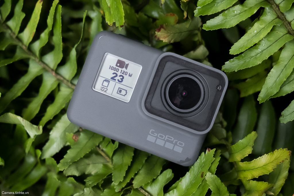 tren tay Gopro hero5 Black - Camera.tinhte.vn-10.jpg