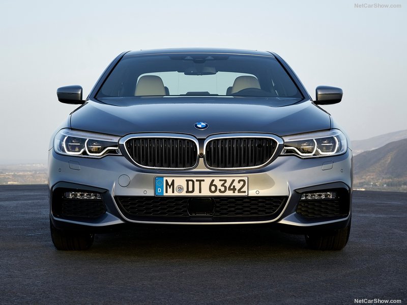 BMW-5-Series-2017-800-3b.jpg