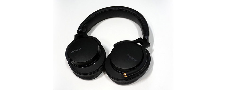 monospace-sony-mdr-1a-limited-edition-1.jpg
