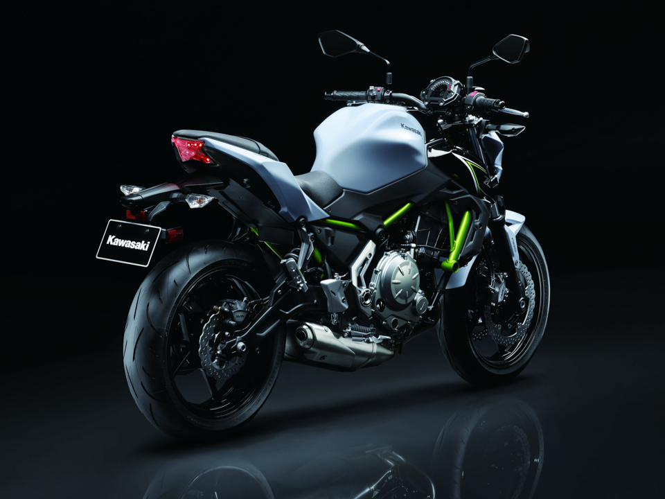 Kawasaki-Z650-2017-2.JPG