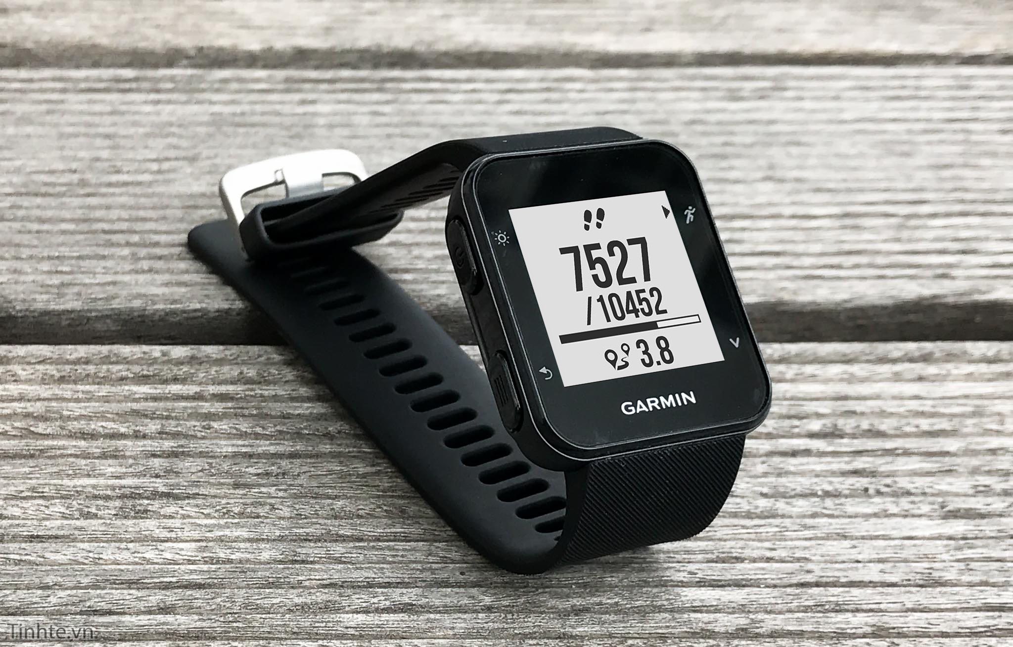 Tinhte-garmin-forerunner35-daily.jpg