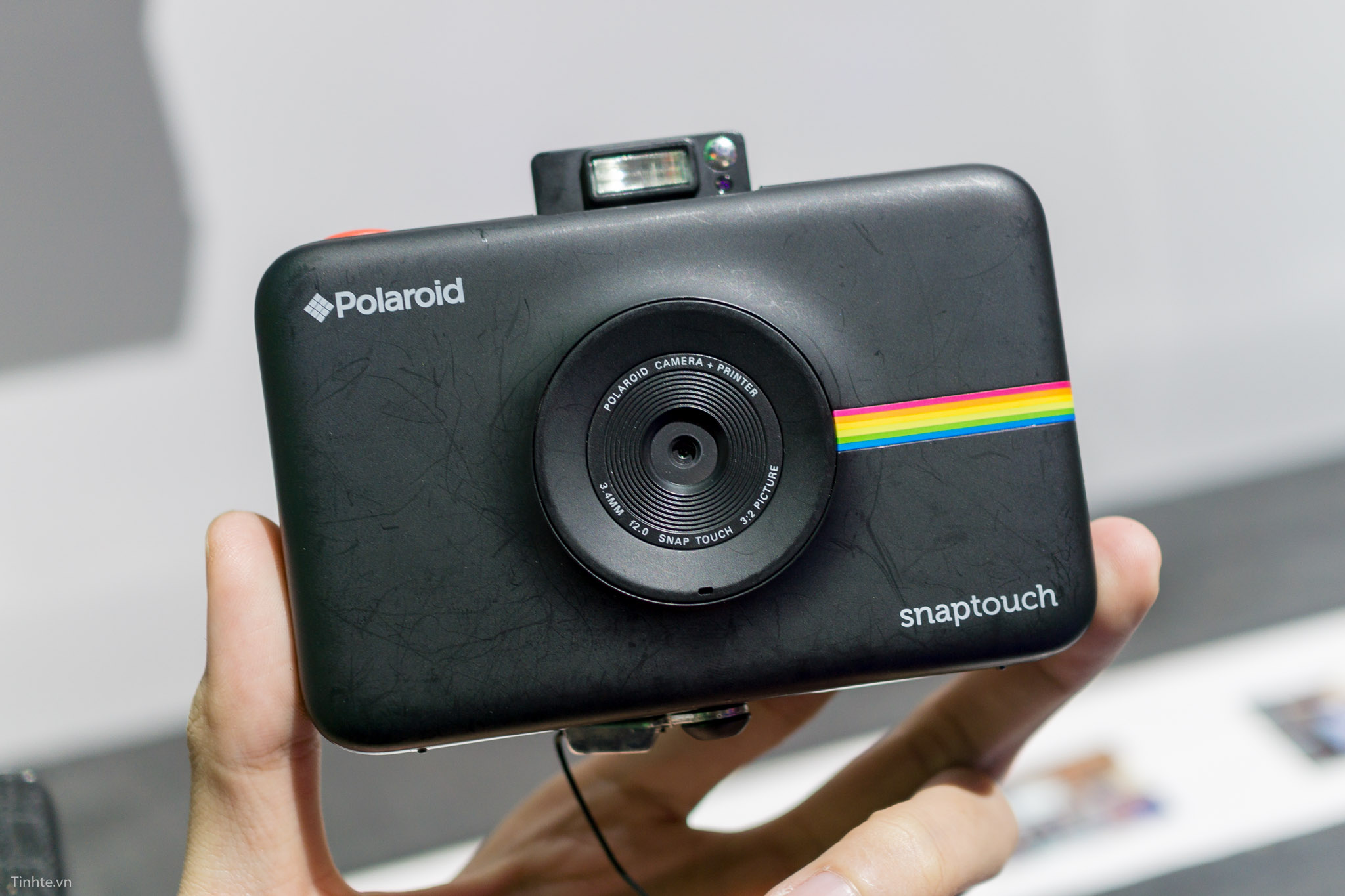 polaroid-snap-touch-tinhte-2.jpg