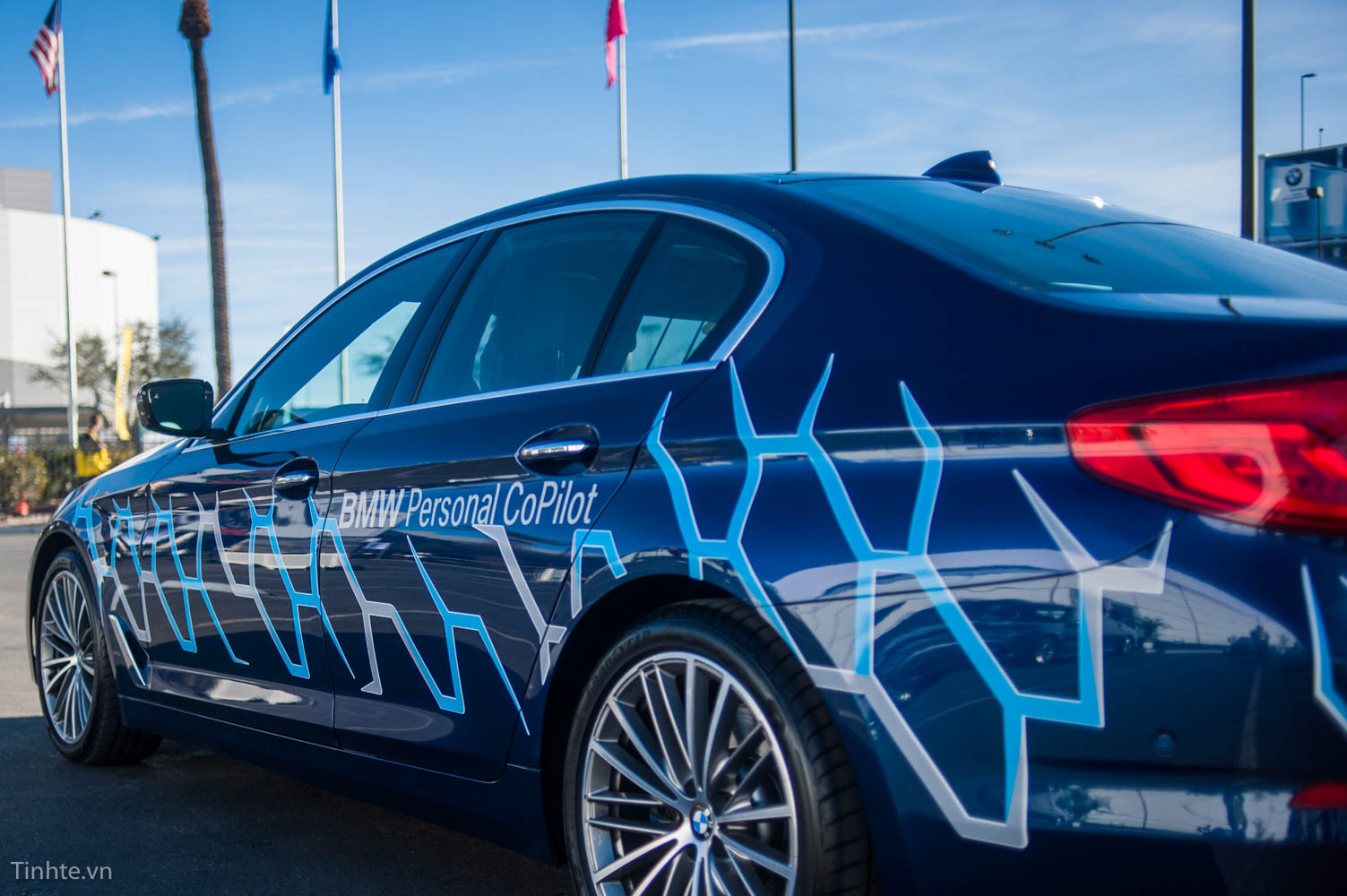 bmw_5series_tinhte.vn-14.jpg