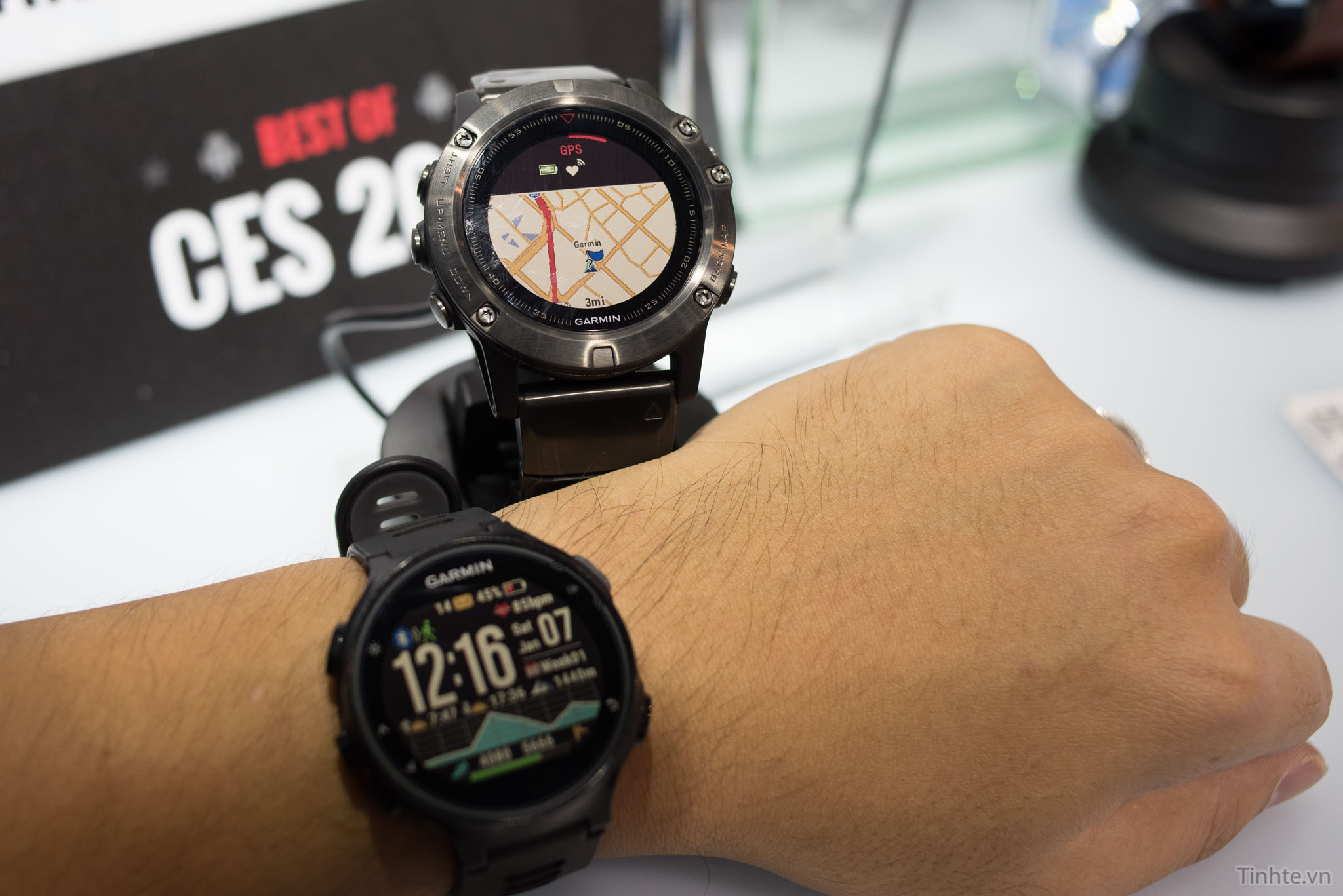 Garmin_Fenix_5_CES 2017_tinhte.vn-14.jpg