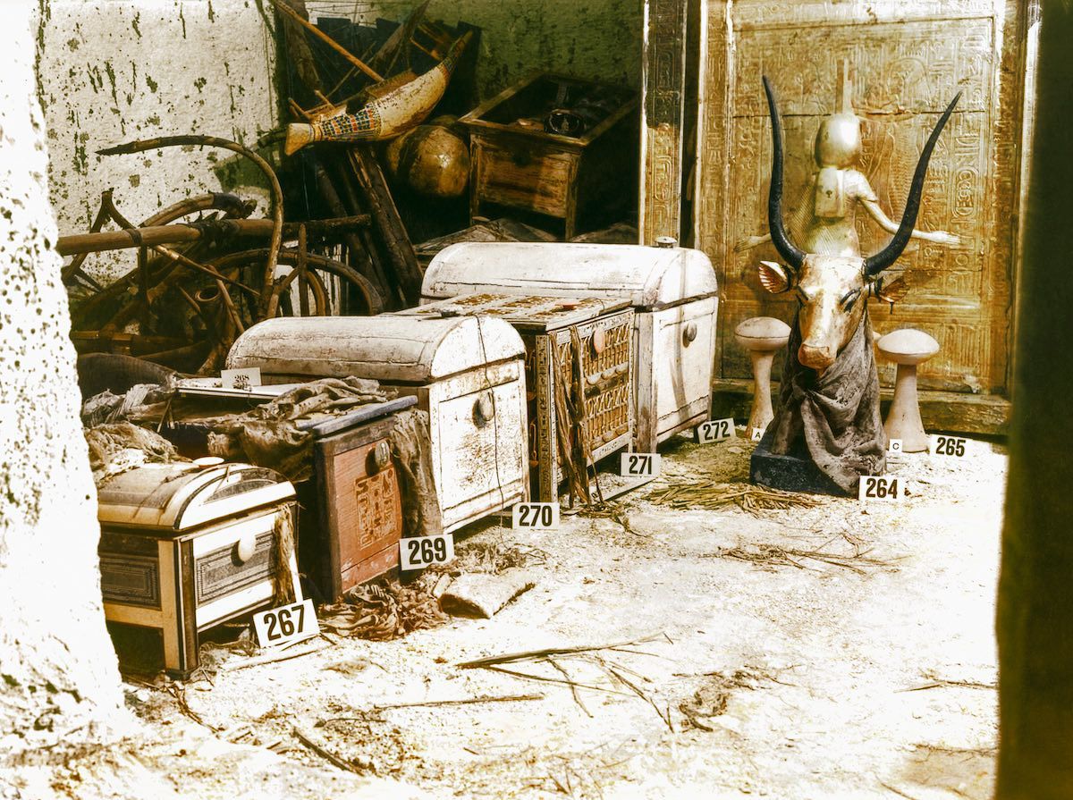 kham_pha_mo_tutankhamun_Tinhte_8.jpg