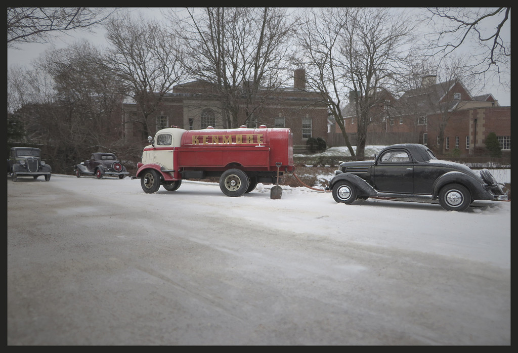 Oil Delivery on a Snowy Day in 1939-XL.jpg