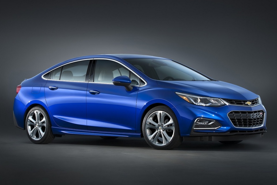 2017-Chevrolet-Cruze-Diesel-1.jpg