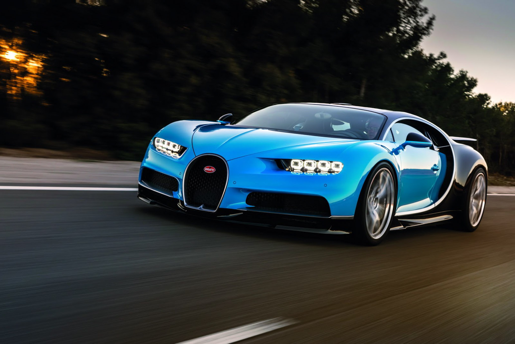 Xe.Tinhte.vn-Bugatti-Chiron-9.jpg